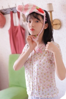 女囚残酷私刑